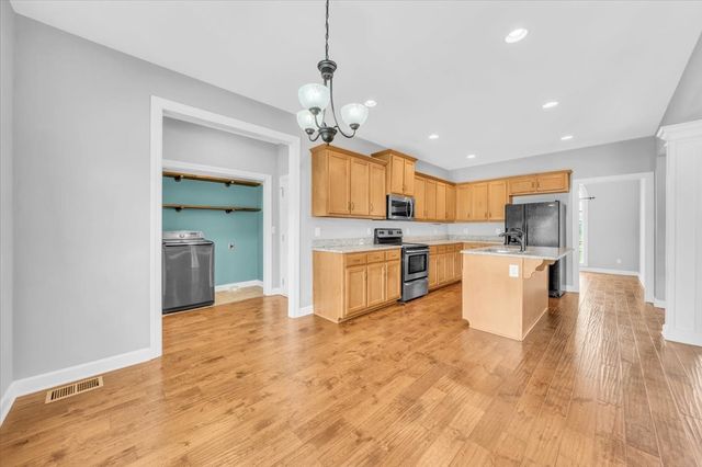 2467 Ben Green Rd, Lebanon, TN 37090