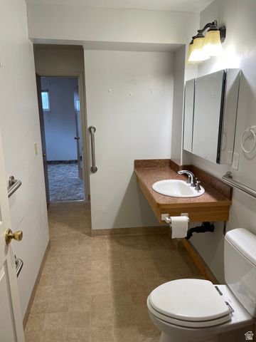 462 N 500 E, Roosevelt, UT 84066