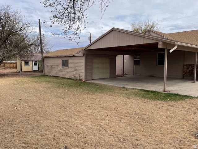 462 N 500 E, Roosevelt, UT 84066