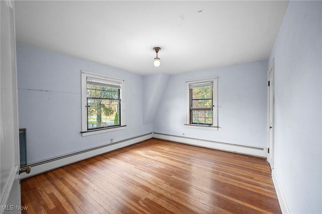 31763 Lake Road, Avon Lake, OH 44012