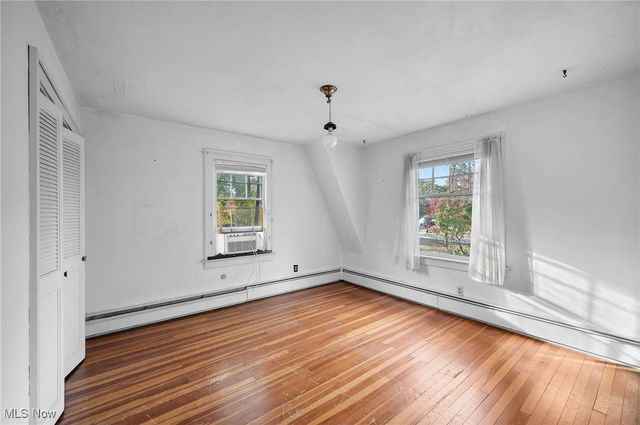 31763 Lake Road, Avon Lake, OH 44012