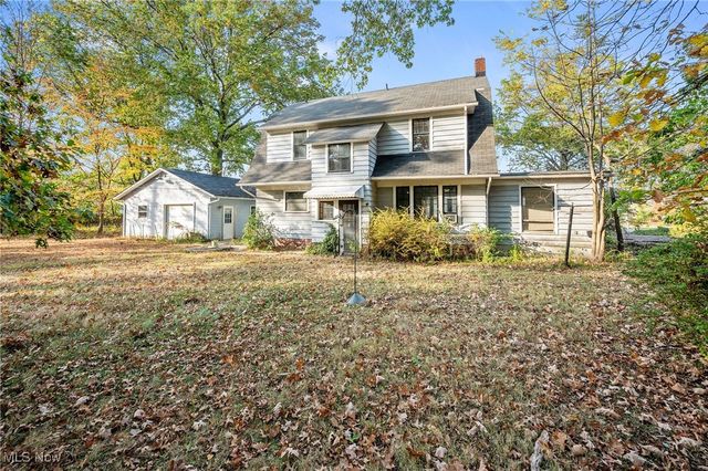 31763 Lake Road, Avon Lake, OH 44012