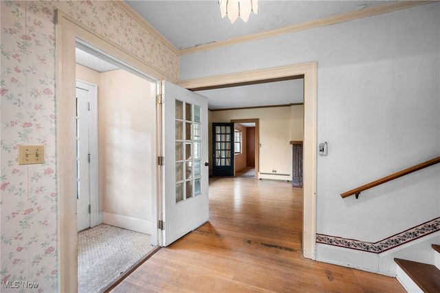 31763 Lake Road, Avon Lake, OH 44012