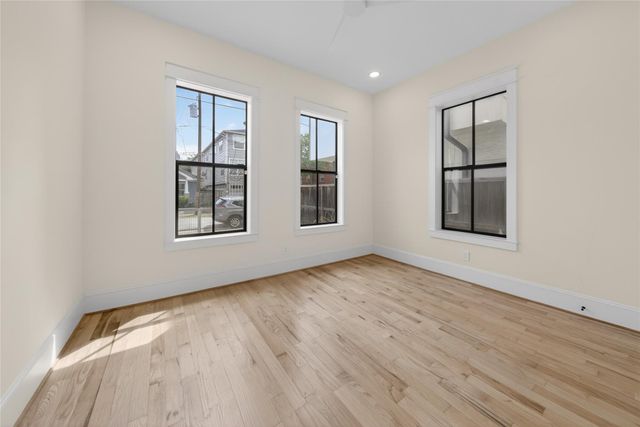 1308 Bingham Street, Houston, TX 77007