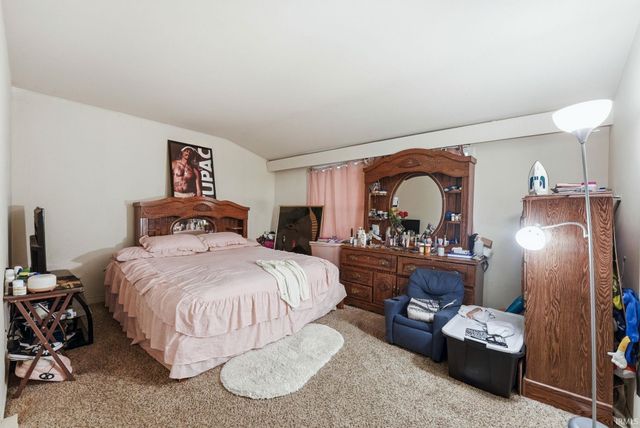 4911-4913 Lake Avenue, Fort Wayne, IN 46815