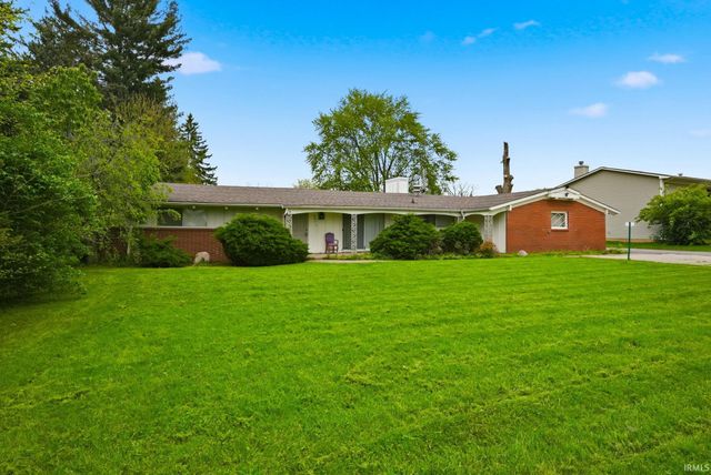 4911-4913 Lake Avenue, Fort Wayne, IN 46815
