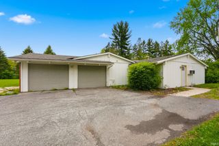 4911-4913 Lake Avenue, Fort Wayne, IN 46815