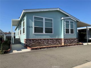 8801 Eton 123, Canoga Park, CA 91304