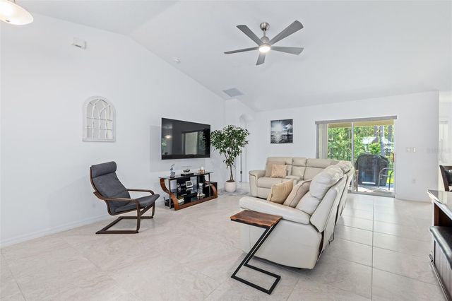 4 WESTBURY PLACE, Palm Coast, FL 32164