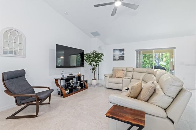 4 WESTBURY PLACE, Palm Coast, FL 32164