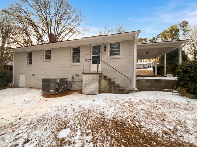 2602 Crestline Avenue, Raleigh, NC 27603