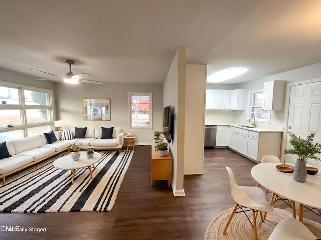 2602 Crestline Avenue, Raleigh, NC 27603