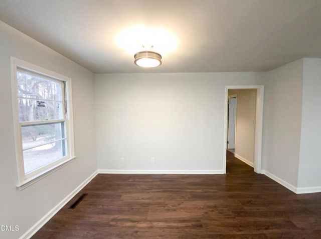 2602 Crestline Avenue, Raleigh, NC 27603