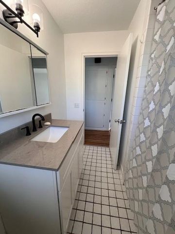 2002 Diffley Road, Eagan, MN 55122