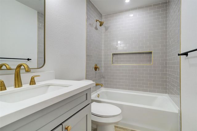 11421 PTARMIGAN DR, Austin, TX 78758