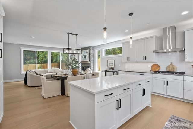 3500 Alaska Road, Brier, WA 98036