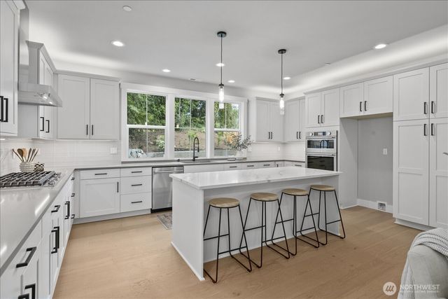 3500 Alaska Road, Brier, WA 98036
