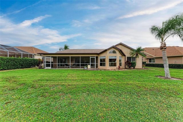 4906 PERIDIA BOULEVARD E, Bradenton, FL 34203
