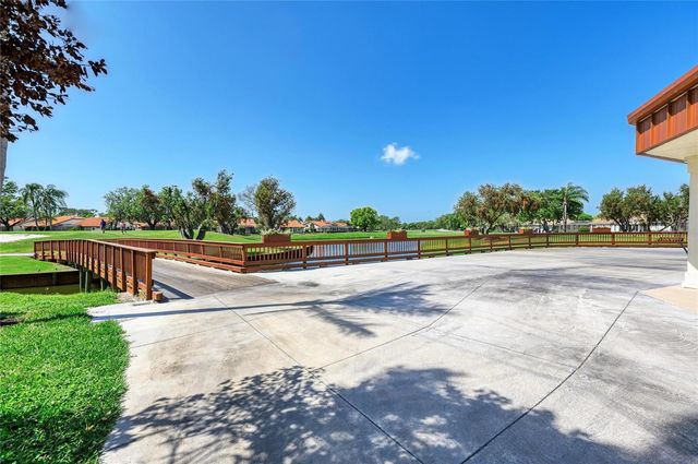 4906 PERIDIA BOULEVARD E, Bradenton, FL 34203