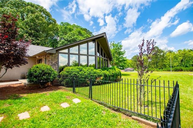 1050 Denton Road, Douglasville, GA 30134