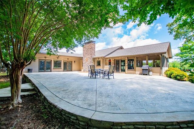 1050 Denton Road, Douglasville, GA 30134