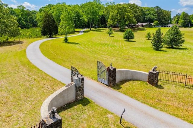 1050 Denton Road, Douglasville, GA 30134