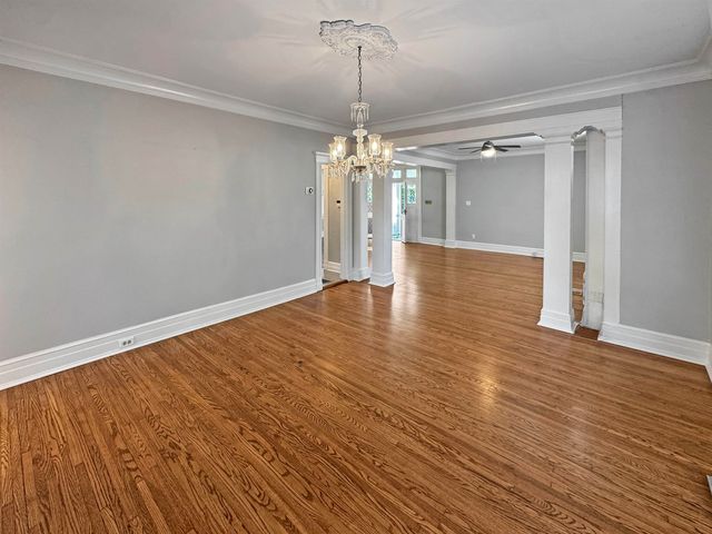 1867 COWDEN AVE, Memphis, TN 38104