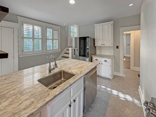 1867 COWDEN AVE, Memphis, TN 38104