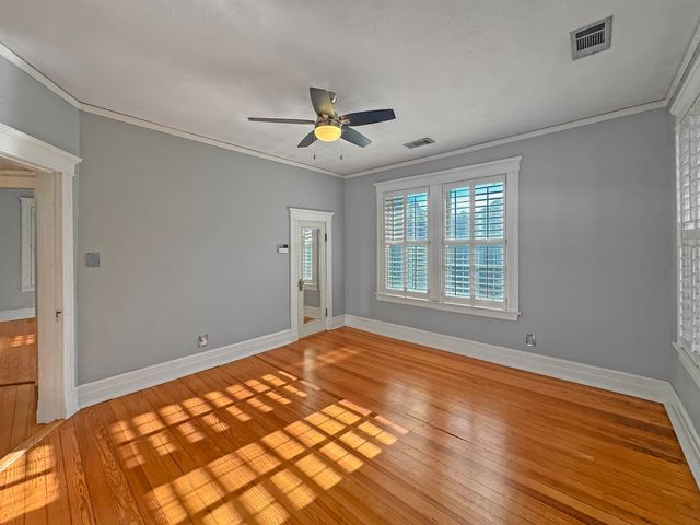 1867 COWDEN AVE, Memphis, TN 38104