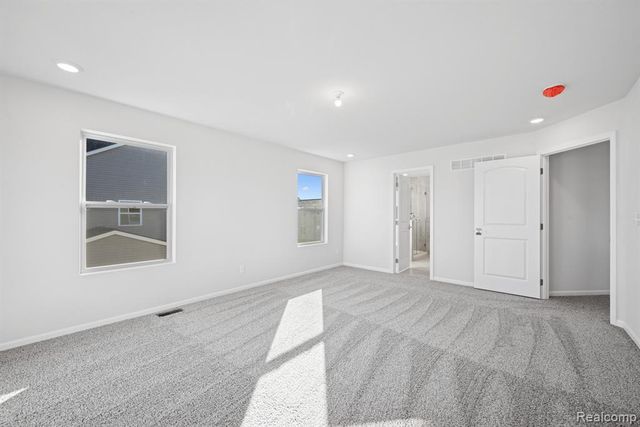 27151 Gallop Way, Saline, MI 48176