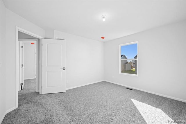 27151 Gallop Way, Saline, MI 48176