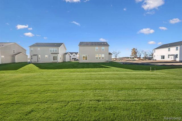27151 Gallop Way, Saline, MI 48176