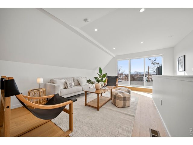 2359 S Bannock St, Denver, CO 80223