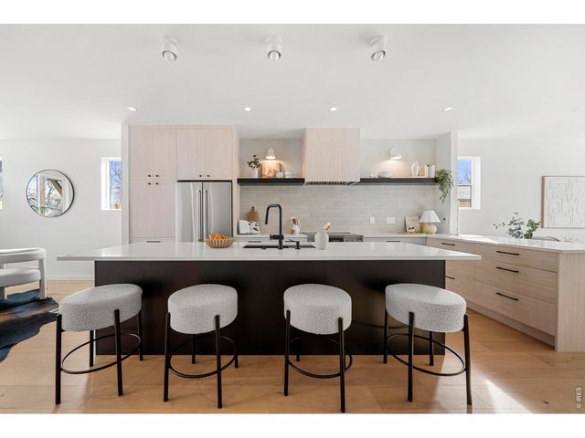 2359 S Bannock St, Denver, CO 80223