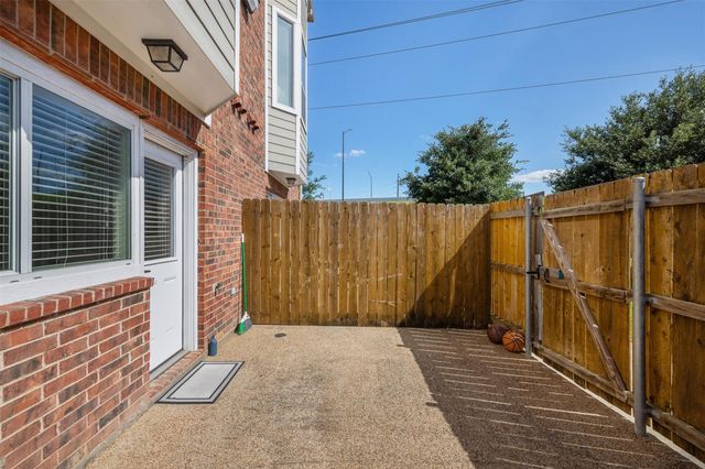 1198 Jones Butler Road 1702, College Station, TX 77840