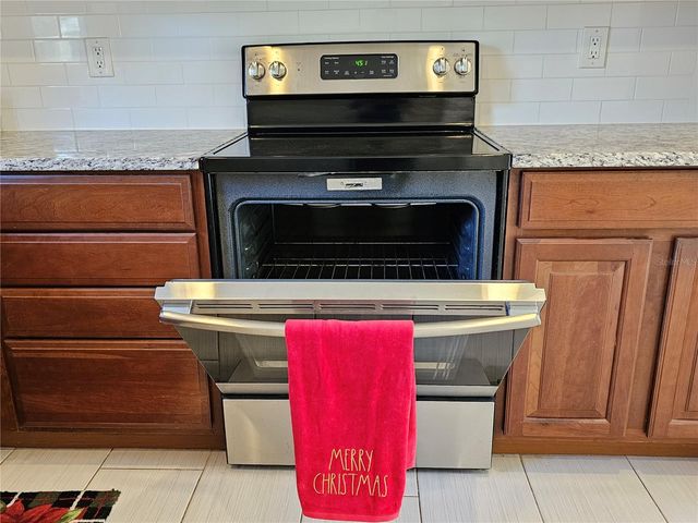 18927 BOYETTE ROAD, Lithia, FL 33547