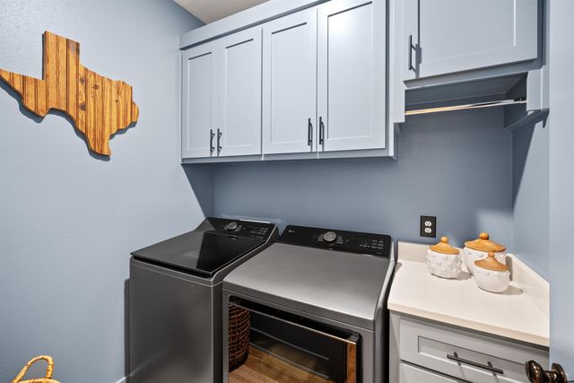 15273 Madison Ln, Lindale, TX 75771