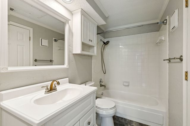 7151 Gaston Avenue 907, Dallas, TX 75214