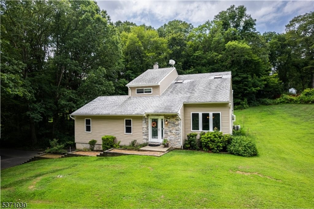 120 Us Highway 206, Mount Olive Twp., NJ 07836
