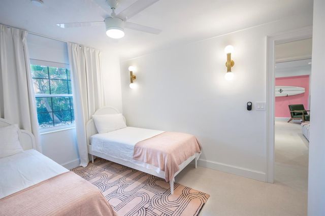 247 SE 3rd Avenue, Delray Beach, FL 33483