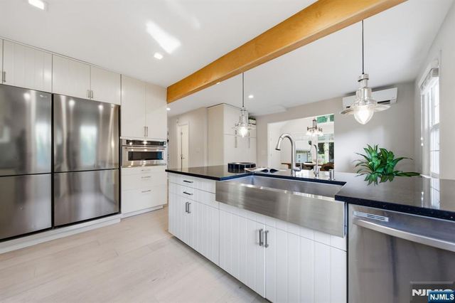 40 Dean Drive, Tenafly, NJ 07670