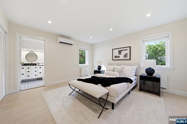 40 Dean Drive, Tenafly, NJ 07670