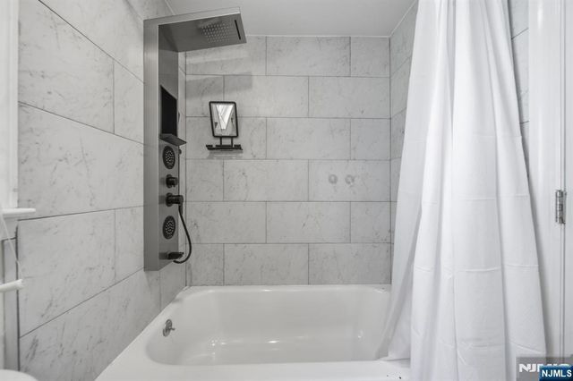 40 Dean Drive, Tenafly, NJ 07670