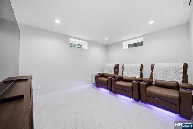 40 Dean Drive, Tenafly, NJ 07670