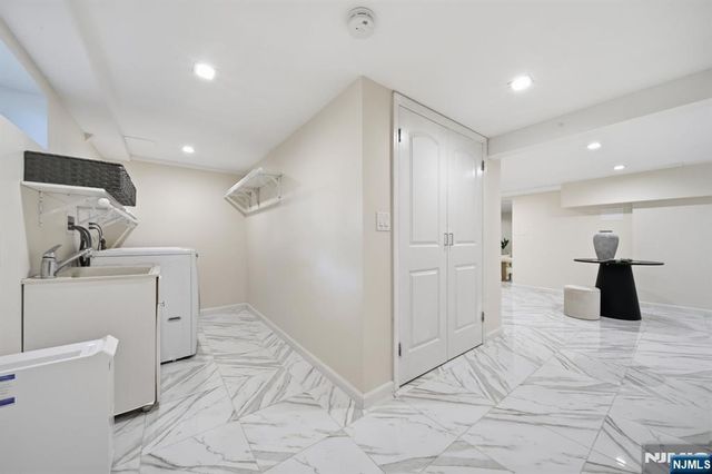 40 Dean Drive, Tenafly, NJ 07670