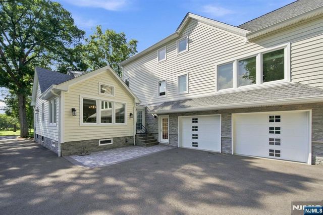 40 Dean Drive, Tenafly, NJ 07670