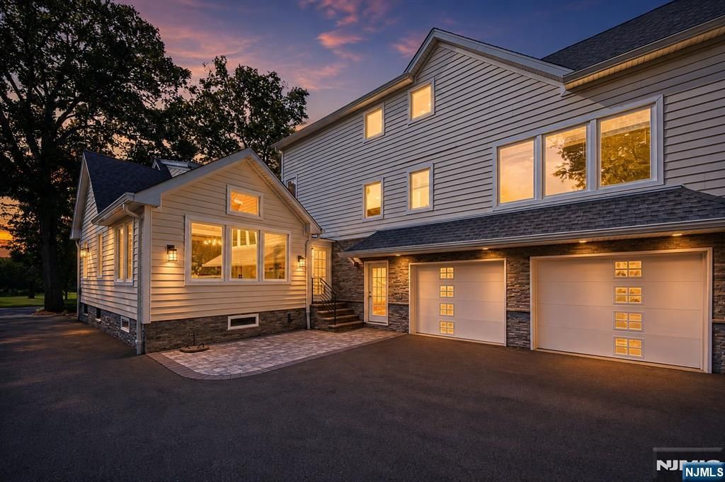 40 Dean Drive, Tenafly, NJ 07670