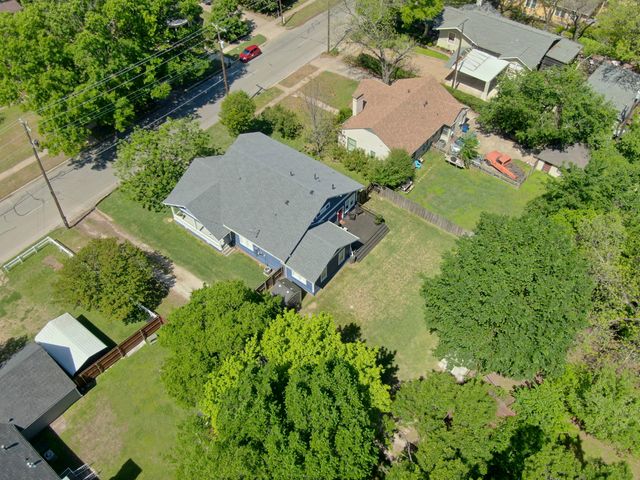 806 N Preston Street, Ennis, TX 75119