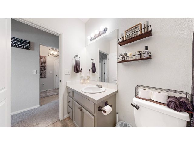 517 Dee Rd, Johnstown, CO 80534