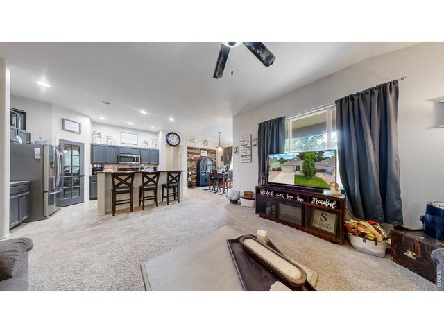 517 Dee Rd, Johnstown, CO 80534